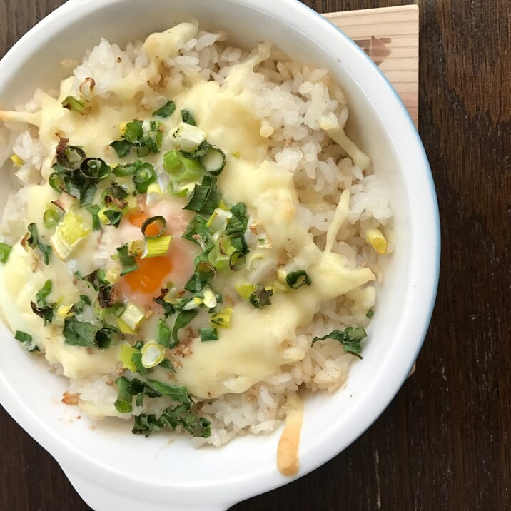 楽チン朝ごはんに☆洋風卵かけご飯